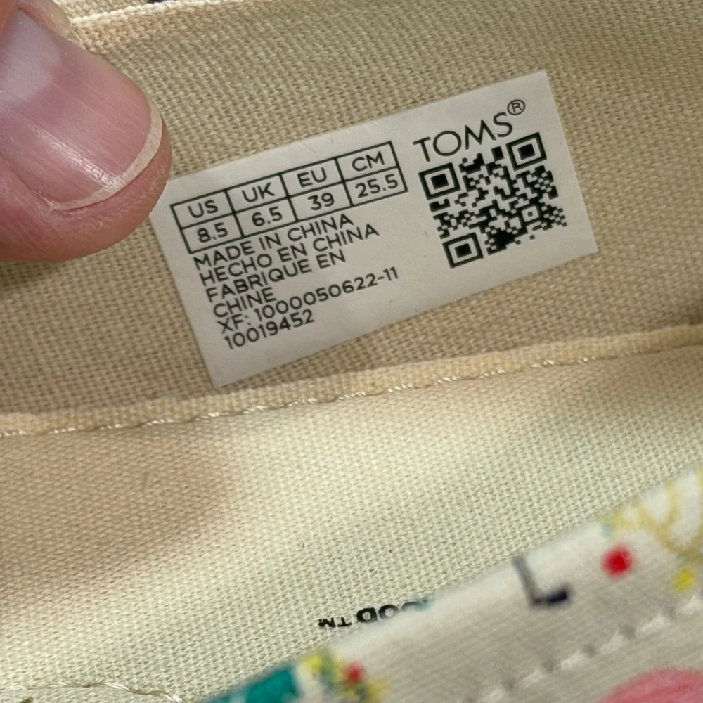 TOMS Belmont Natural Holiday Flamingos Canvas Slip On Flats Womens 8.5 Florida - Picture 8 of 8